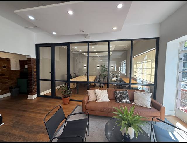 25M² SERVICED OFFICE TO LET IN ROSEBANK